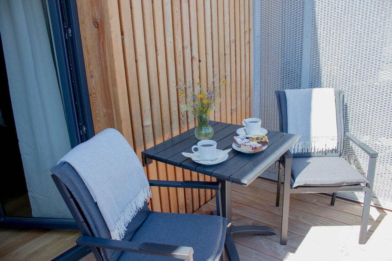 Enjoyharrachov - Atraktivni Klidny Klimatizovany 20 V Centru Harrachova S Parkovanim, Wifi-wlan, Sat, Herni Konzoli, Ipad, Netflix Zdarma, Moznosti Dobijeni Auta, Vyhledem Do Zahrady A Na Romanticky Kostelik Harrachov