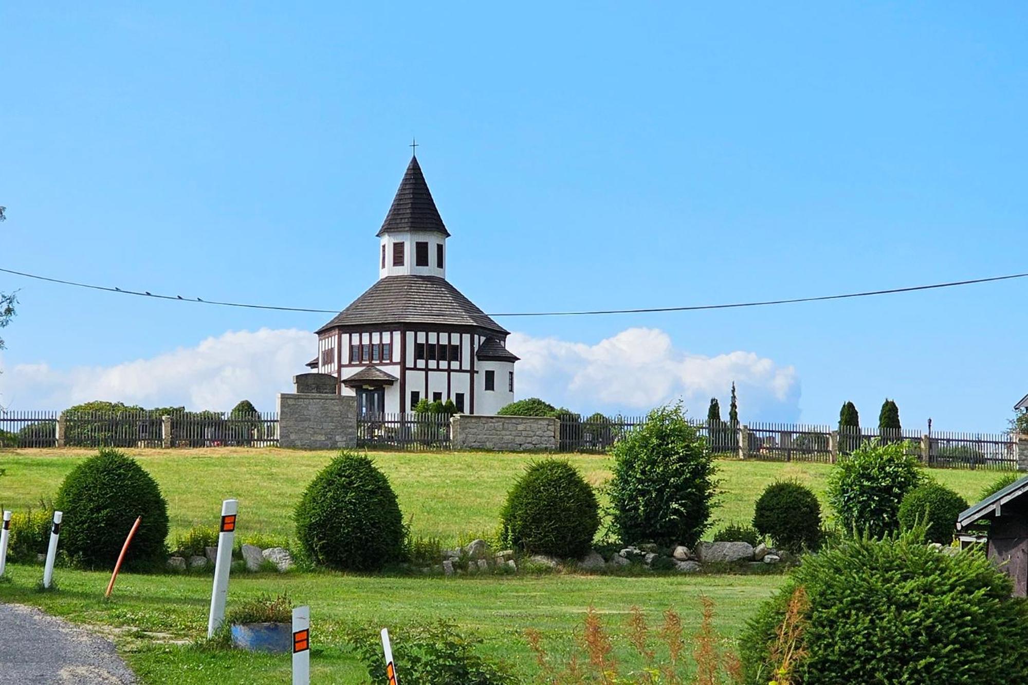 Enjoyharrachov: With Garden View And Entertainment Apartment